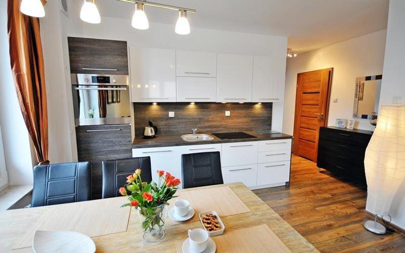 Apartamenty Balticon Polanki - Sauna, Fitness Inclusive - Basen Latem, Pool Im Sommer *