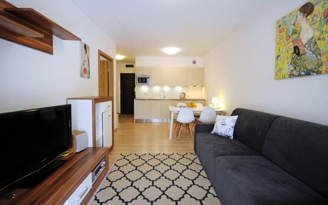 Apartamenty Balticon Polanki - Sauna, Fitness Inclusive - Basen Latem, Pool Im Sommer