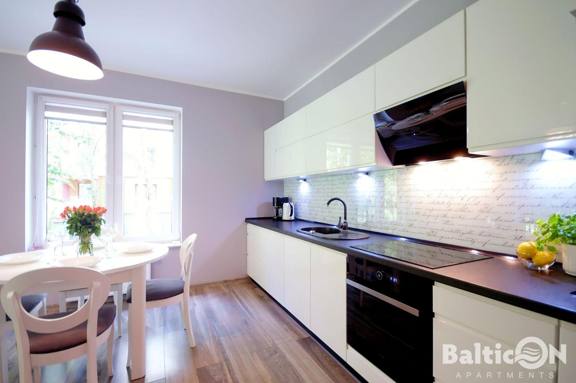 Apartamenty Balticon Polanki - Sauna, Fitness Inclusive - Basen Latem, Pool Im Sommer Kolberg