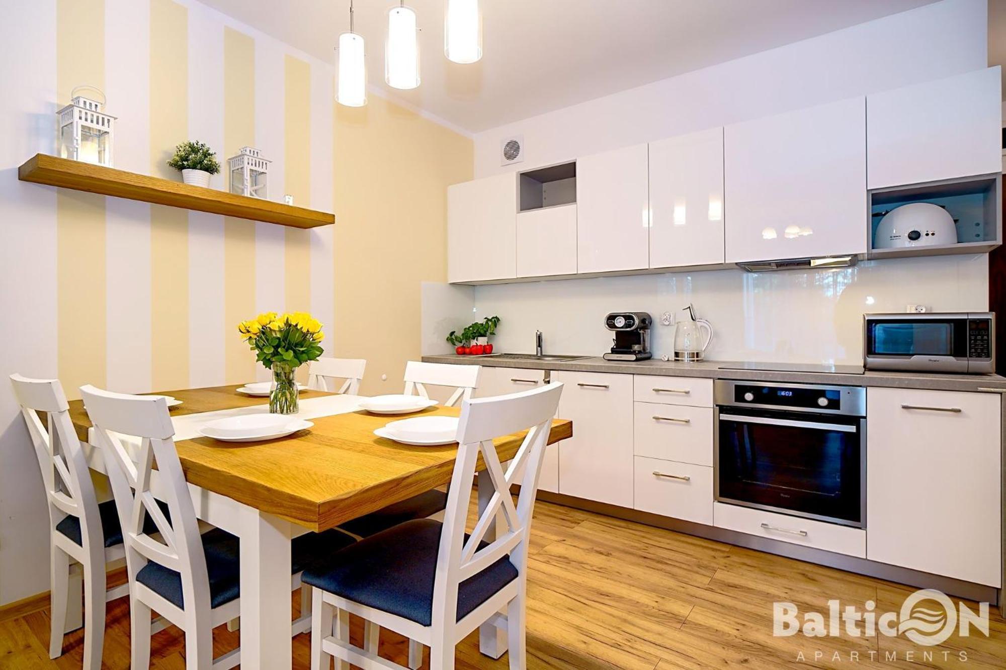 Apartamenty Balticon Polanki - Sauna, Fitness Inclusive - Basen Latem, Pool Im Sommer Kolberg