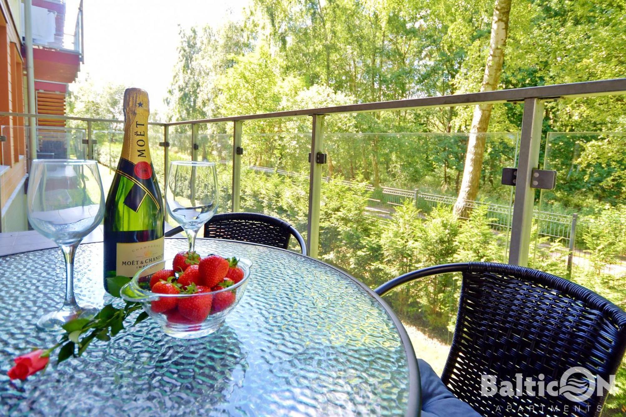 Apartamenty Balticon Polanki - Sauna, Fitness Inclusive - Basen Latem, Pool Im Sommer Apartment